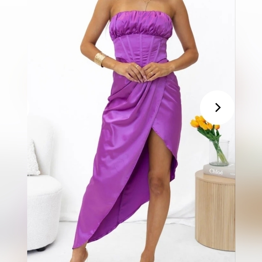 Hello Molly Strapless Basque Waist Corset Ruched Satin Asymmetrical Slit Dress - Picture 1 of 8